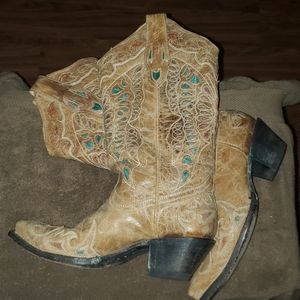 Corral Women's Butterfly Turquoise Inlay Boots